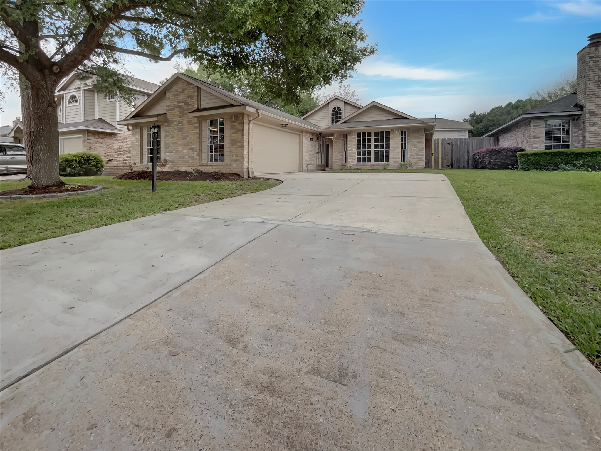 3319 S Greenpark Drive Houston TX 77082