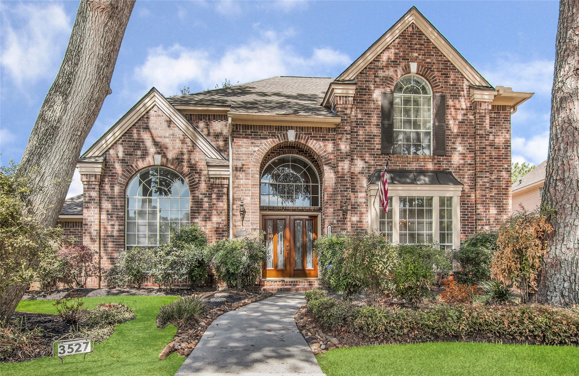 3527 Whispering Brook Drive Kingwood TX 77345