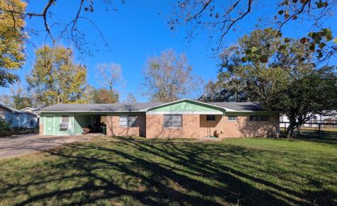 114 Wallisville Road Liberty TX 77575