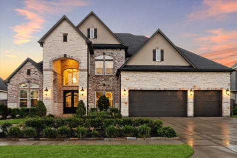 1920 Jillian Terrace Friendswood TX 77546