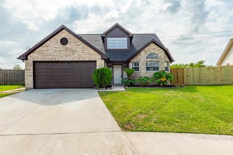 5130 Chase Court Drive Bacliff TX 77518