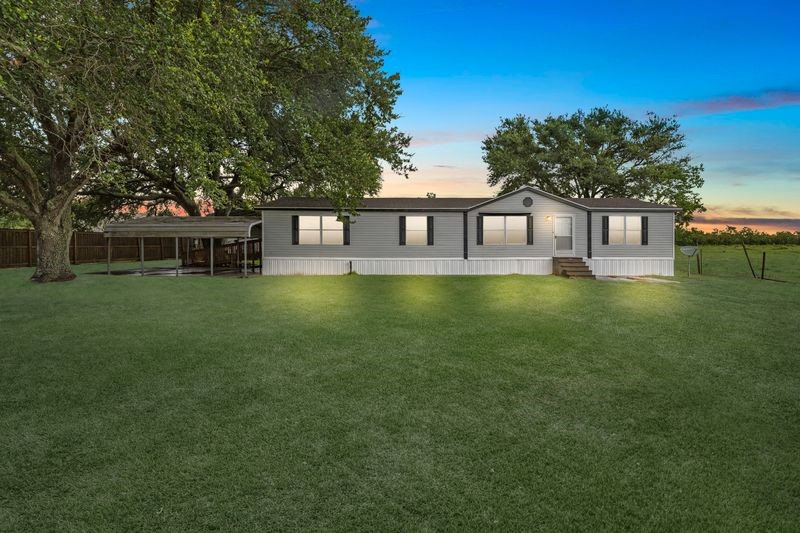 13307 Fm 1663 Road Winnie TX 77665