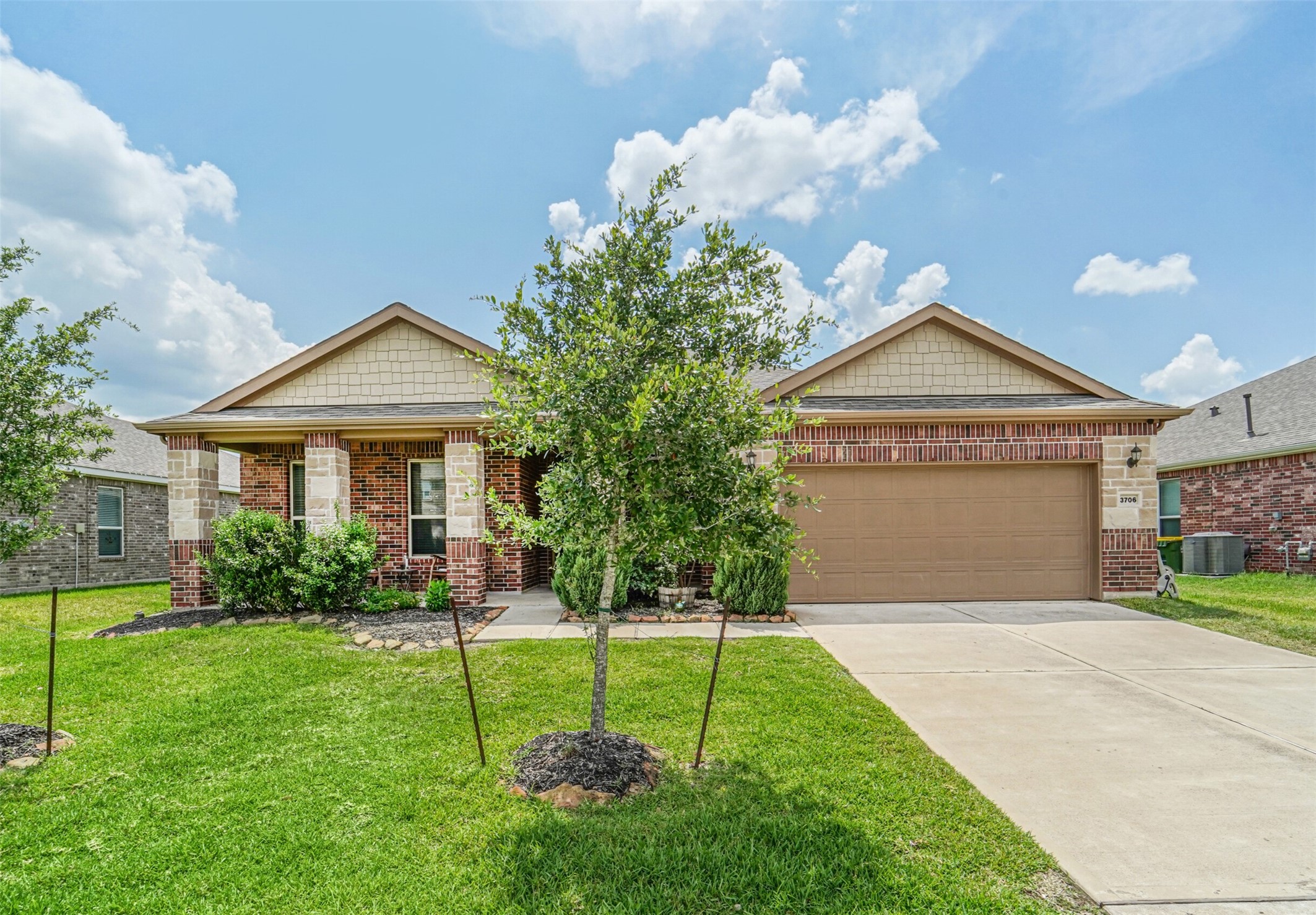 3706 Eastbury Lane Pearland TX 77584