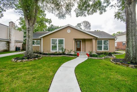 1727 Ashford Hollow Lane Houston TX 77077