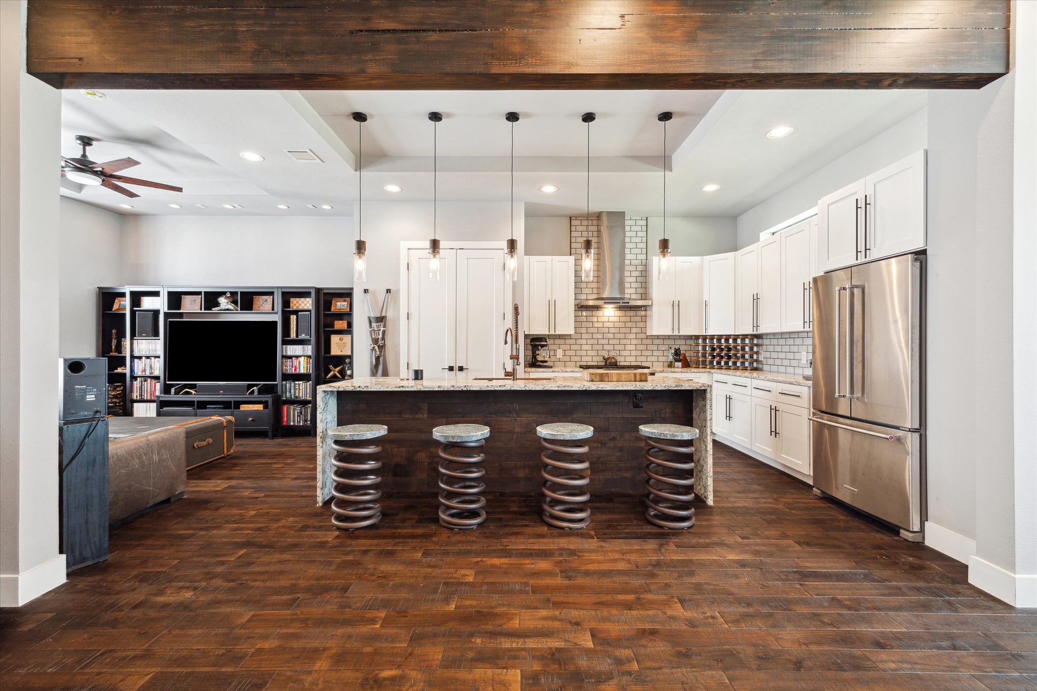 5121 Elysian Street Houston TX 77009