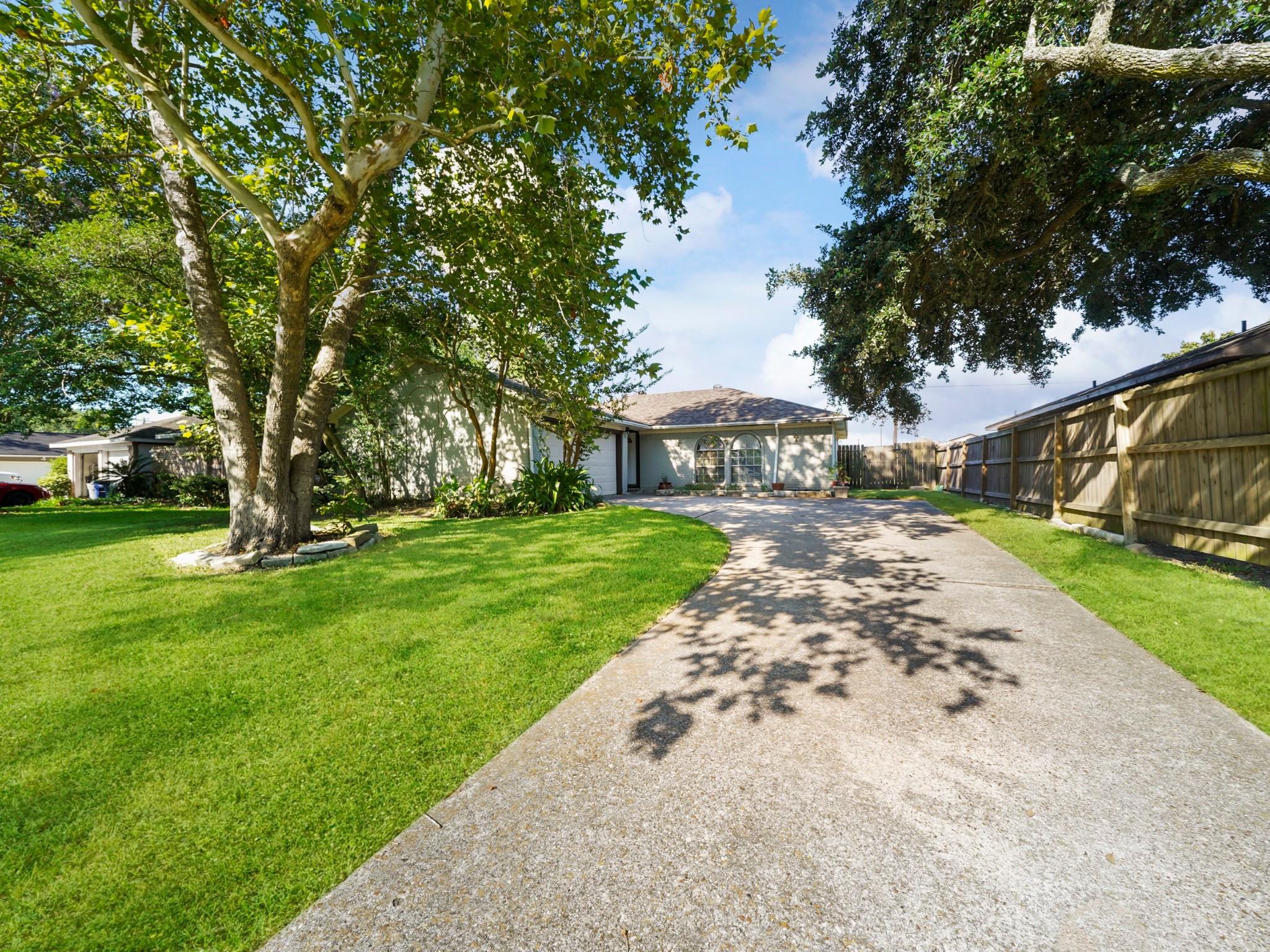 419 Seacrest Boulevard League City TX 77573