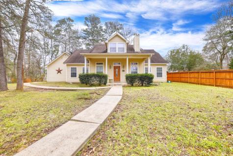 502 Commanche Road Montgomery TX 77316