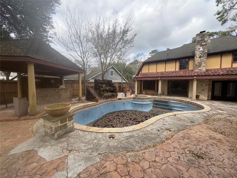 9023 Mauna Loa Lane Houston TX 77040