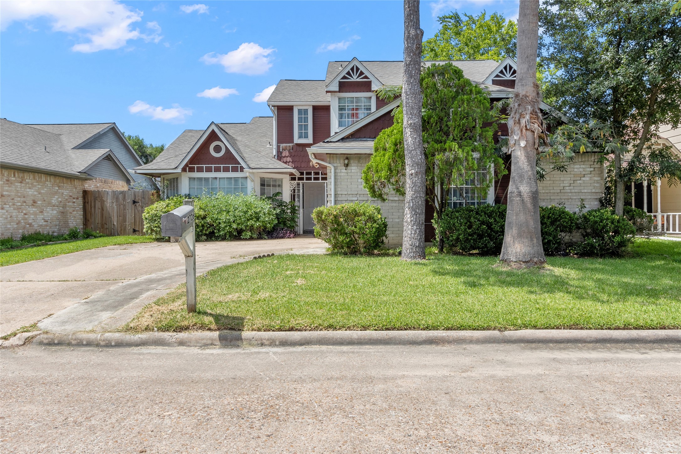 12726 Ashford Knoll Drive Houston TX 77082