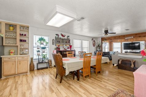 222 Fishermans Isle Brazoria TX 77422