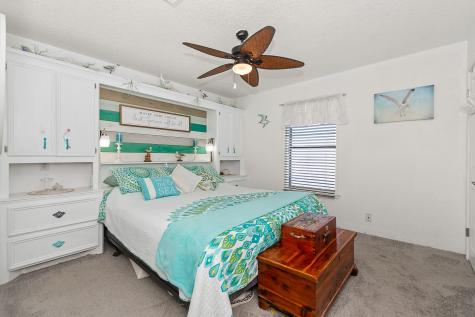 222 Fishermans Isle Brazoria TX 77422