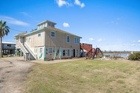 222 Fishermans Isle Brazoria TX 77422