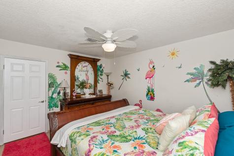 222 Fishermans Isle Brazoria TX 77422