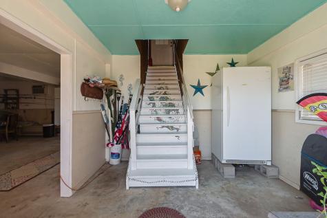 222 Fishermans Isle Brazoria TX 77422