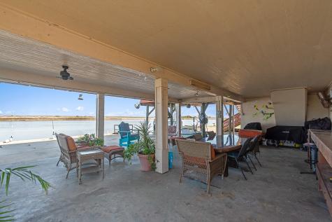 222 Fishermans Isle Brazoria TX 77422
