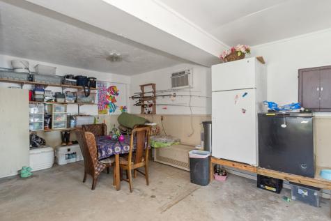 222 Fishermans Isle Brazoria TX 77422