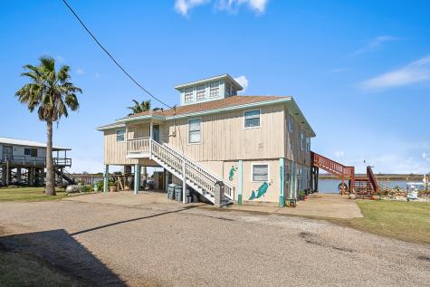 222 Fishermans Isle Brazoria TX 77422