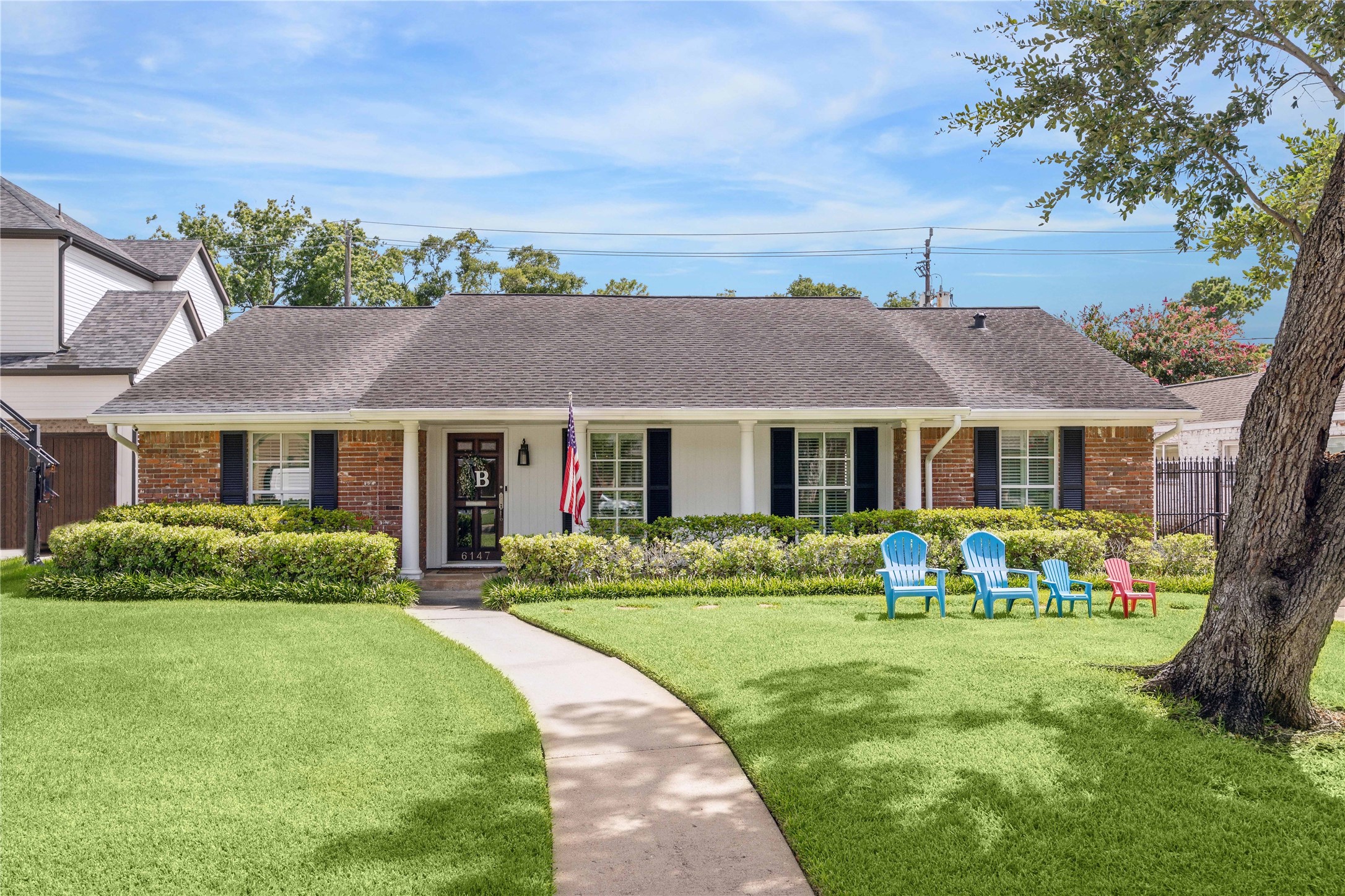 6147 Burgoyne Road Houston TX 77057