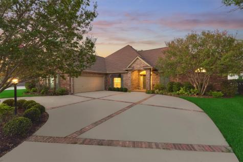 195 Club Island Way Montgomery TX 77356