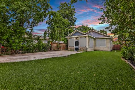 2406 Missouri Street Baytown TX 77520