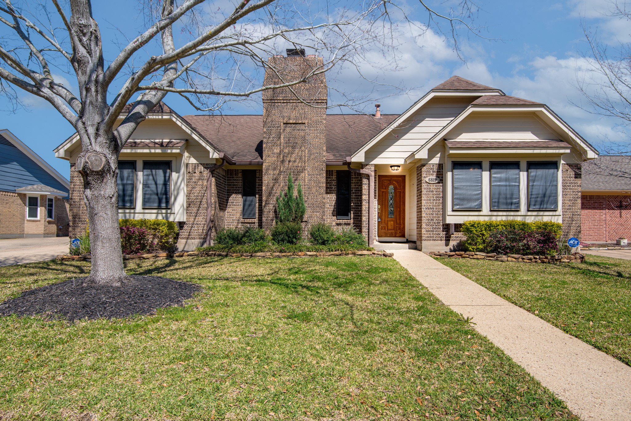 6819 Gleneagles Drive Pasadena TX 77505