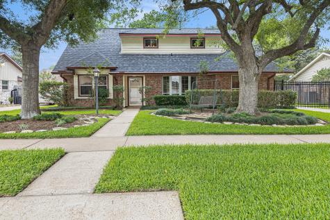 1007 Festival Drive Houston TX 77062