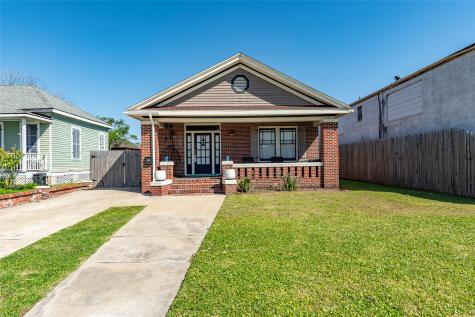 4508 Avenue O 1/2 Galveston TX 77551
