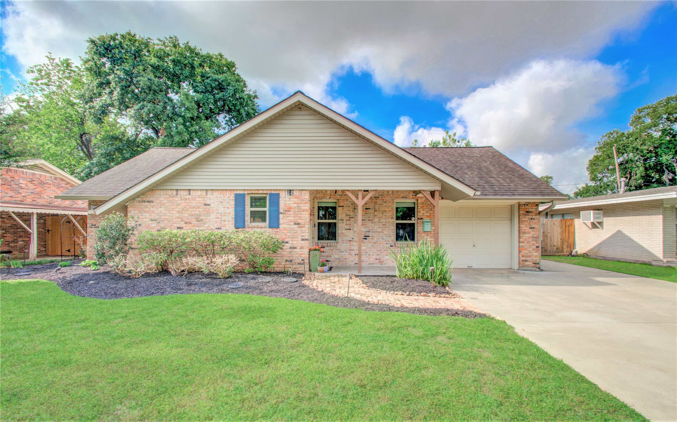 2319 Wilde Rock Way Houston TX 77018
