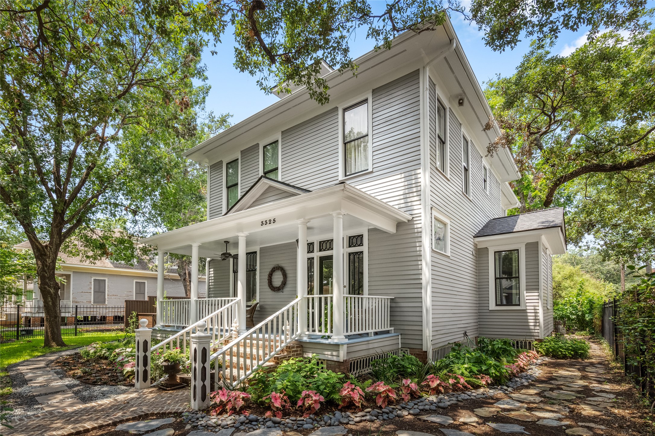 3325 Morrison Street Houston TX 77009