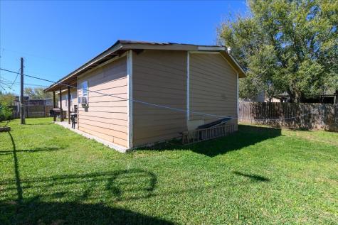 3629 County Road 870 Alvin TX 77511