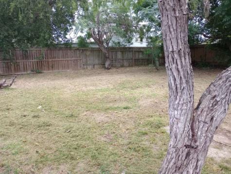 709 Avenue F Sinton TX 78387