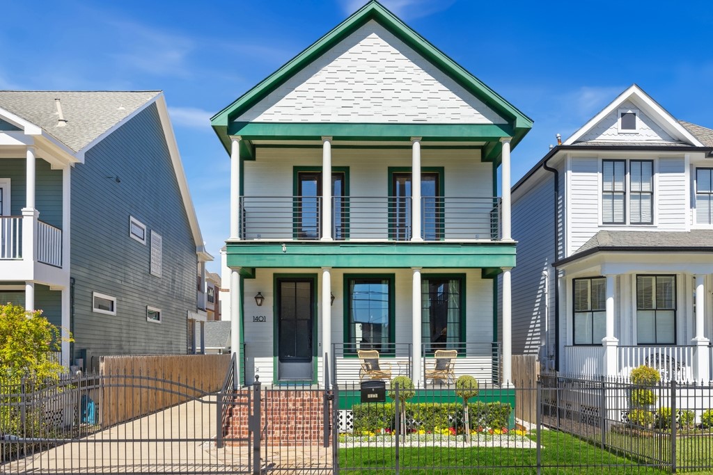 1401 W 25th Street Houston TX 77008
