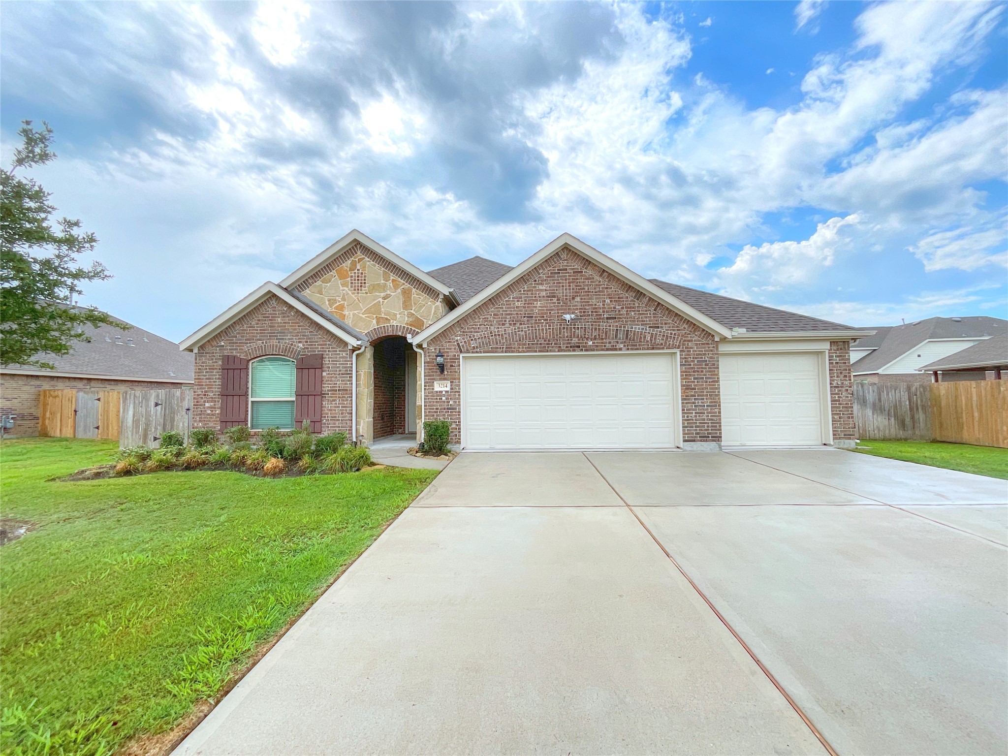 3214 Charles Place Baytown TX 77523