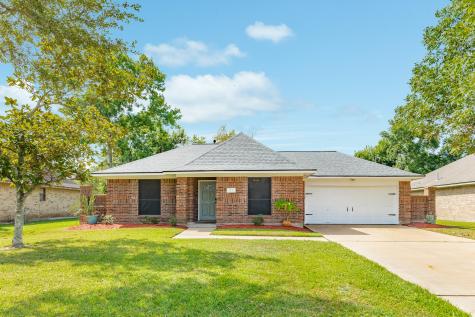 116 Bumelia Street Lake Jackson TX 77566