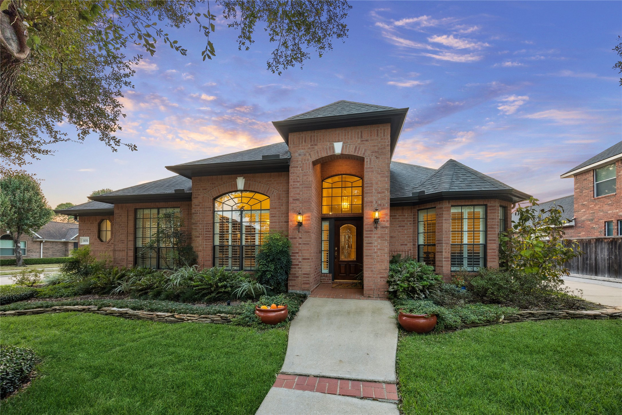 5619 Lake Place Drive Houston TX 77041