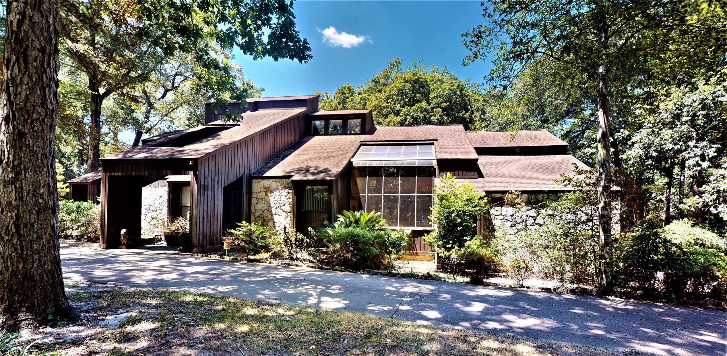 78 Village Hill Lane Conroe TX 77304