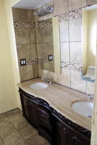 4307 Tidewater Drive Houston TX 77045