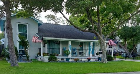 209 Garfield Street La Porte TX 77571