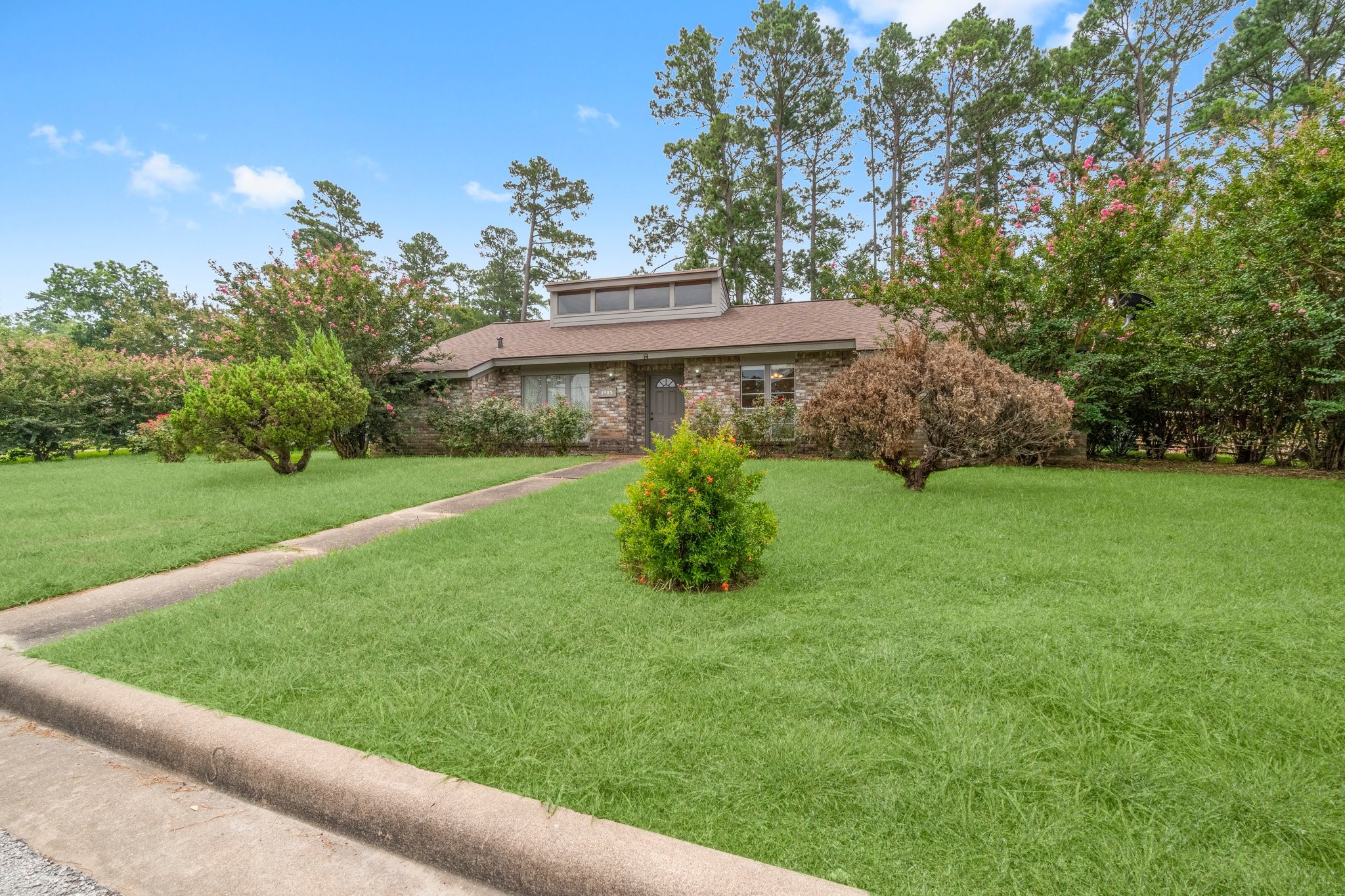 1905 22nd Street Huntsville TX 77340