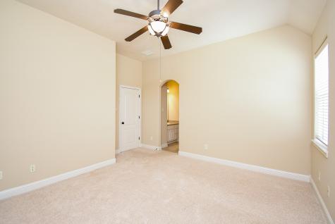 1611 Whitfield Street Sugar Land TX 77479