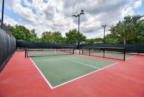 1611 Whitfield Street Sugar Land TX 77479