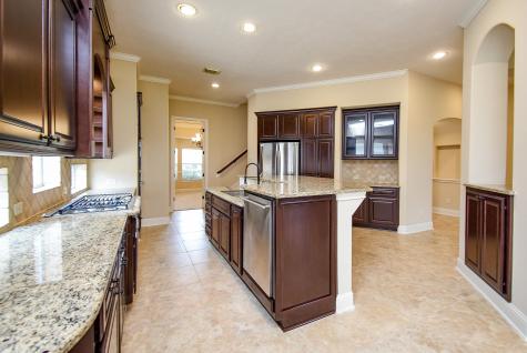 1611 Whitfield Street Sugar Land TX 77479