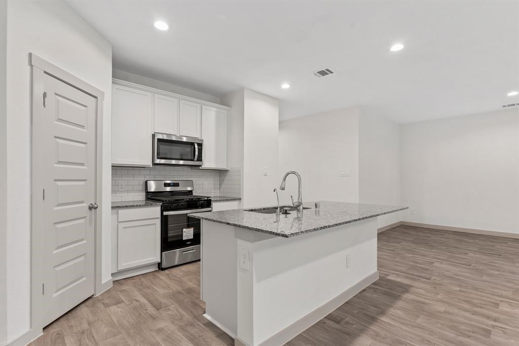 31839 Hallington Hill Lane Fulshear TX 77441