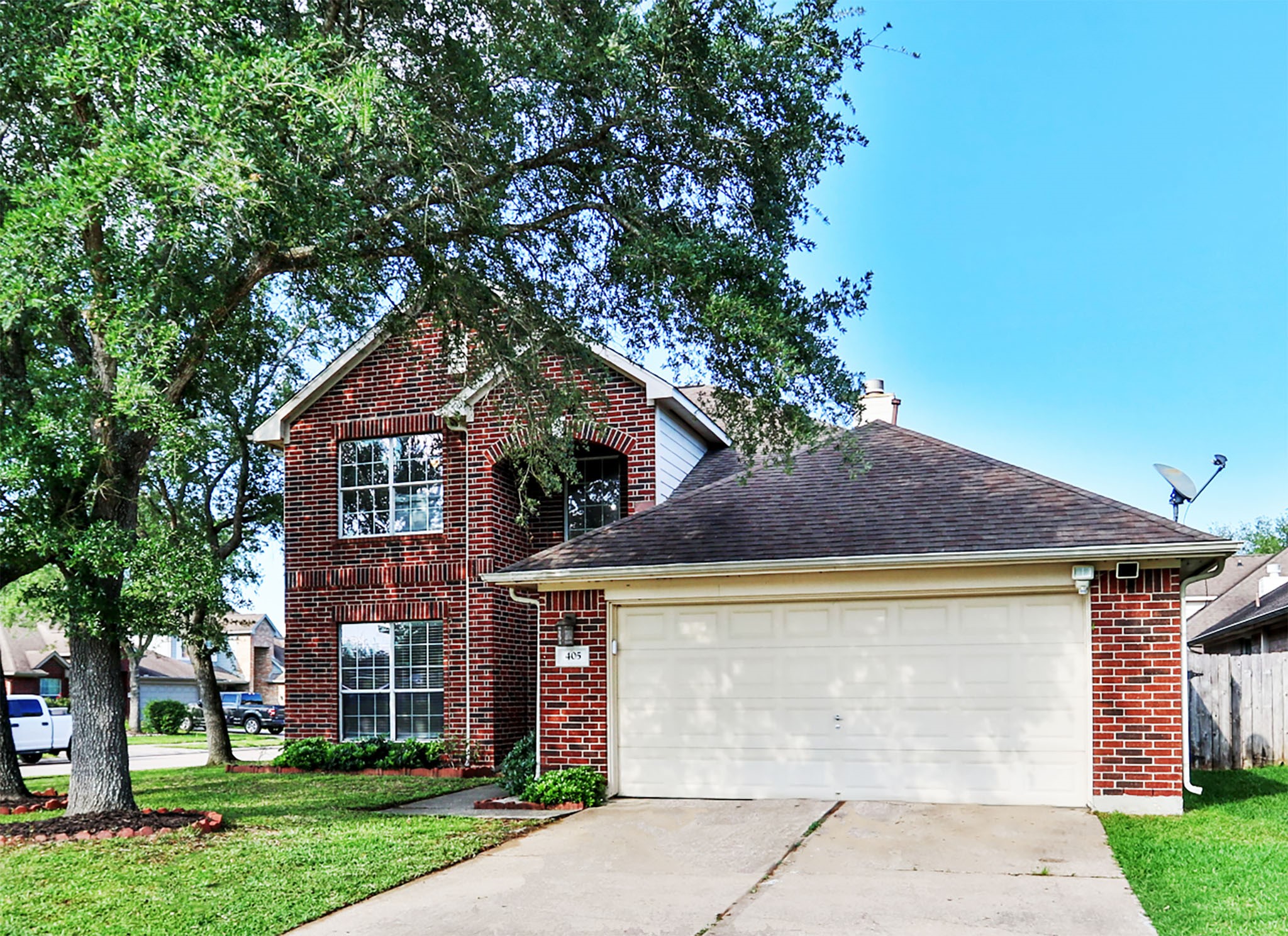 405 Sun River Lane Dickinson TX 77539