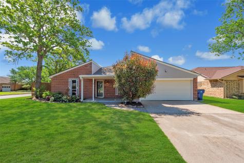 405 27th Avenue N Texas City TX 77590