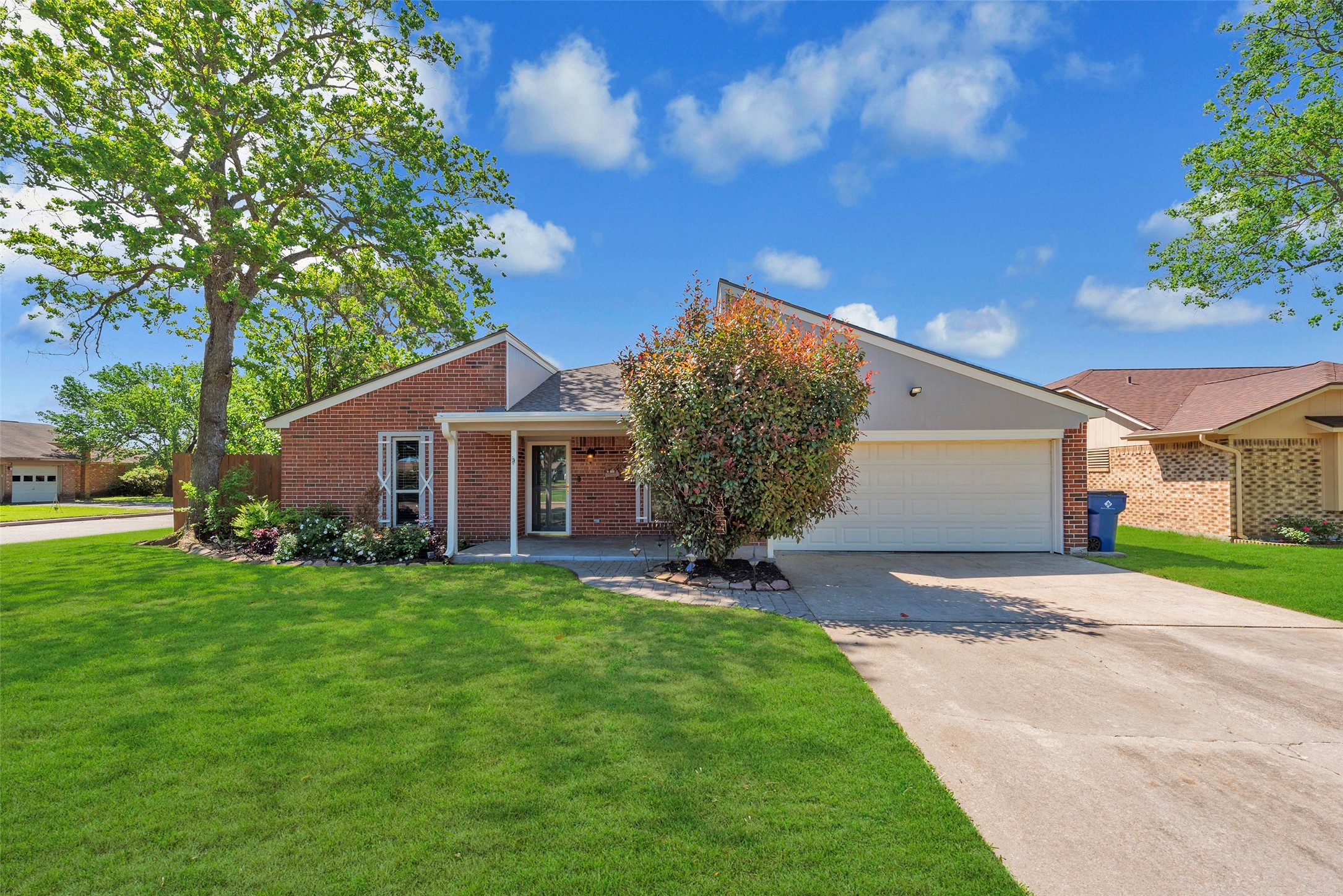 405 27th Avenue N Texas City TX 77590