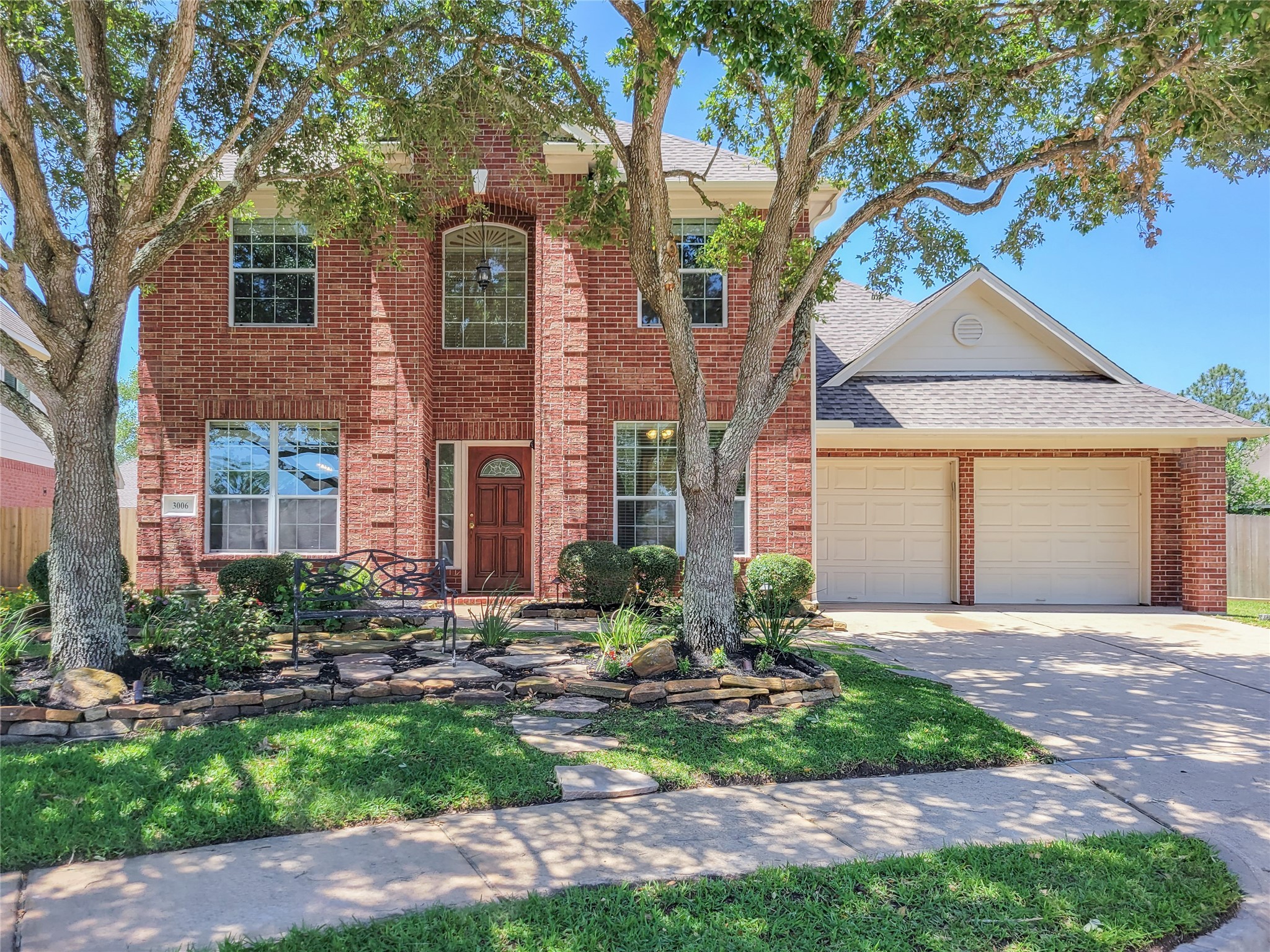 3006 Fallbrook Court Pearland TX 77584