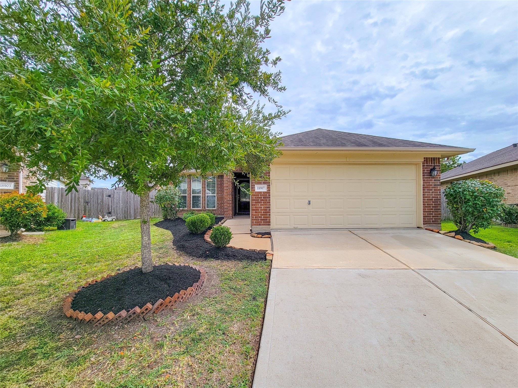18907 Oakworth Meadow Court Richmond TX 77407