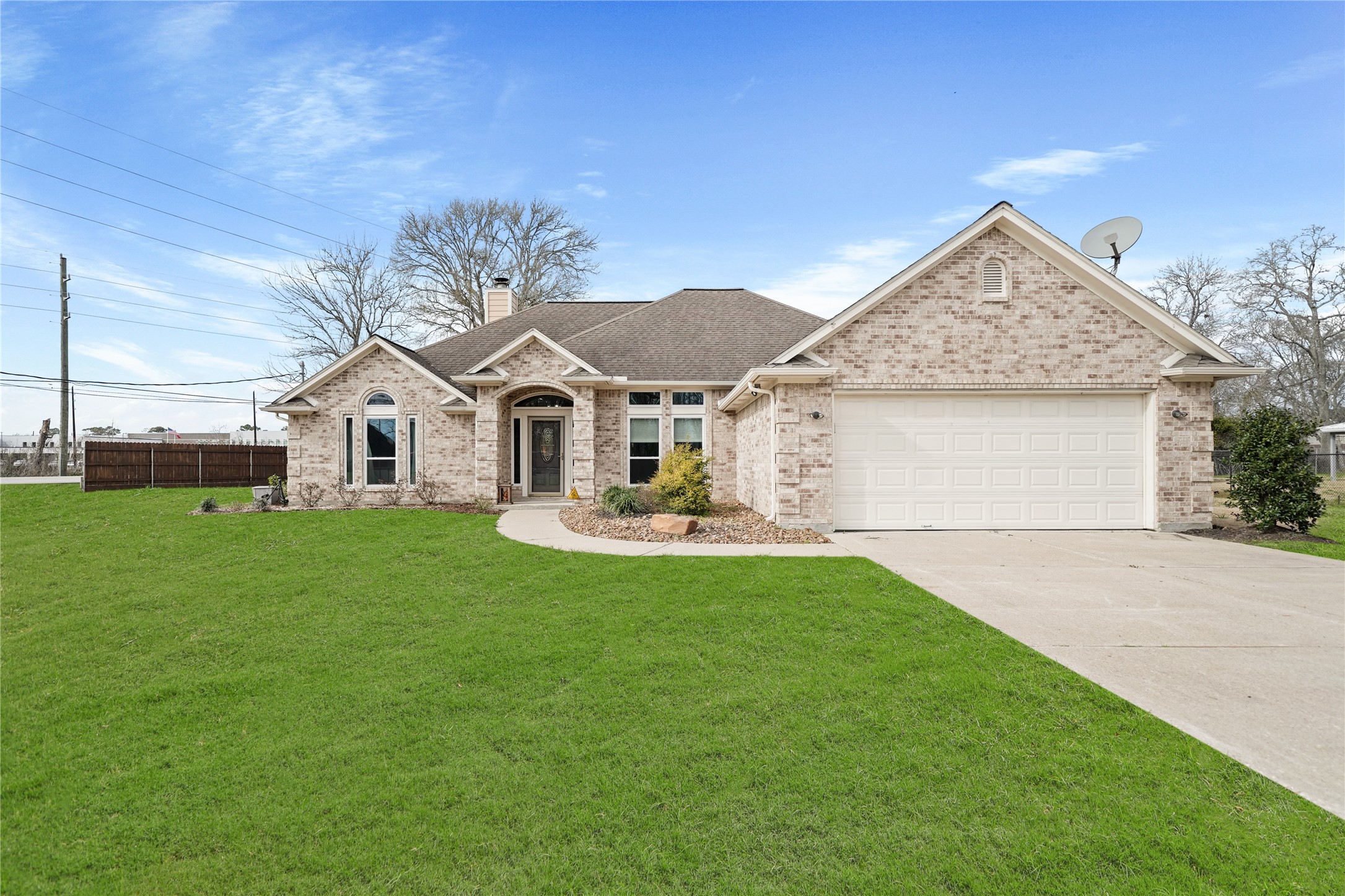 107 Oaks Grande Road Baytown TX 77523