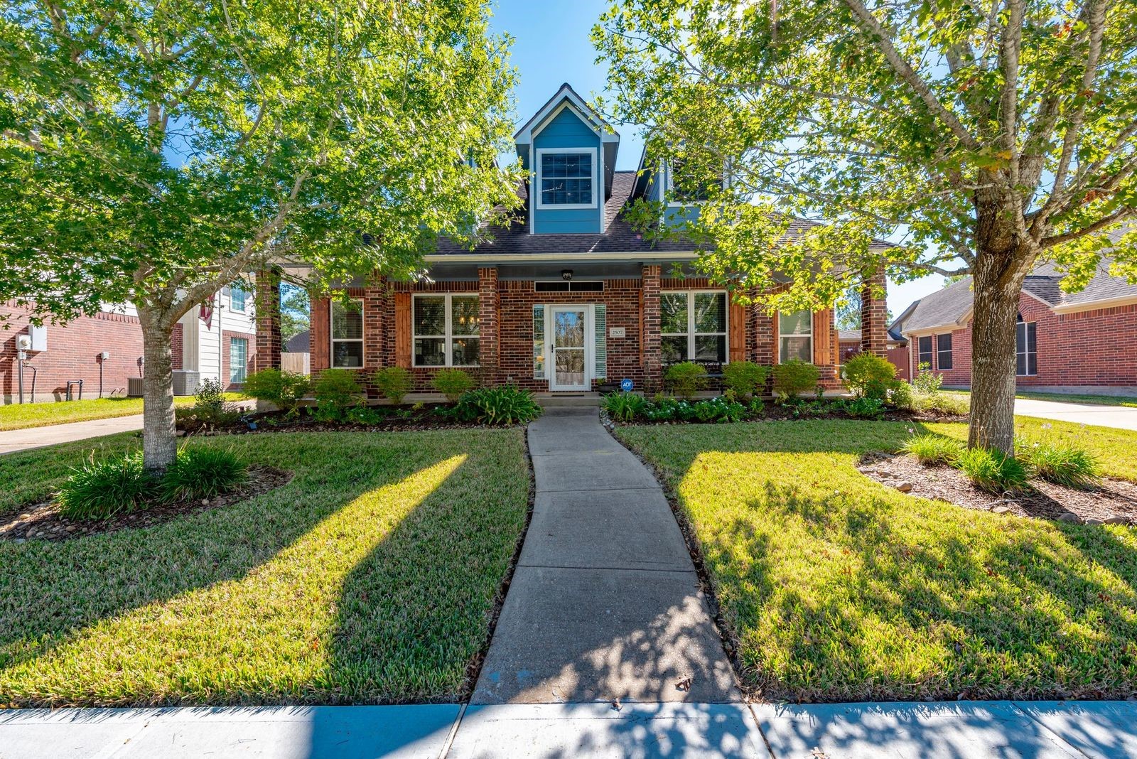 2507 Evergreen Drive Pearland TX 77581